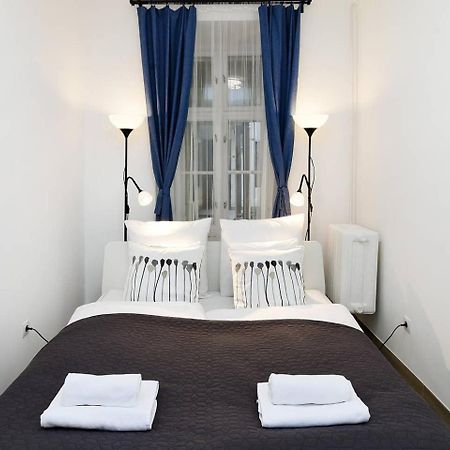 Very Central Apartment Close To Basilica Budapest Esterno foto